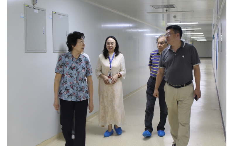 聚焦动保高质量发展！高迎春常务副会长与JXF吉祥坊·网址生物深度交流，共绘行业蓝图